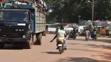 burkina faso sequestrees par des terroristes les populations dune localite reclament des armes pour se defendre
