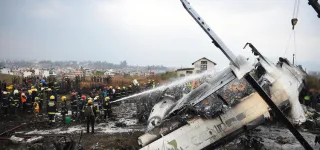 apres-le-crash-dun-avion-au-nepal-la-securite-aerienne-a-nouveau-mise-en-cause