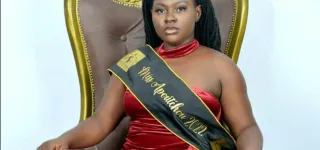 interview-apres-son-sacre-a-un-concours-de-beaute-lia-liking-miss-apoutchou-2022-se-devoile-jassume-ma-forme