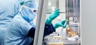 cote-divoire-bientot-une-nouvelle-unite-de-production-locale-de-medicaments