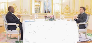 le-chef-de-letat-a-eu-un-dejeuner-de-travail-au-palais-de-lelysee