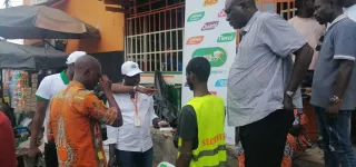 pmu-grand-prix-damerique-legend-race-les-turfistes-de-port-bouet-gates-par-la-lonaci