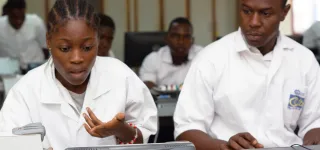 employabilite-des-jeunes-a-travers-les-tic-le-gouvernement-multiplie-les-actions-pour-developper-lentrepreneuriat-numerique