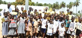 lutte-contre-la-fievre-typhoide-children-of-africa-vaccine-1-100-enfants-a-ebounou-et-a-toukouzou