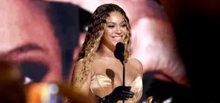 grammy-awards-2023-beyonce-rafle-tout-et-devient-lartiste-la-plus-recompensee-des-grammy-awards