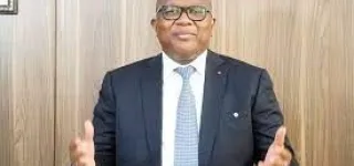 coulisses-amadou-coulibaly-aux-cotes-des-journalistes