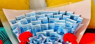 celebration-de-la-saint-valentin-quand-les-femmes-preferent-les-bouquets-dargent
