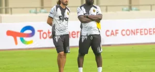 asec-mimosas-apres-la-defaite-face-a-rivers-united-du-nigeria-des-actionnaires-mecontents-exigent-le-depart-de-julien-chevalier