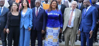ouverture-de-lecole-itinerante-de-la-paix-linstitut-de-formation-agc-sengage-dans-la-culture-de-la-non-violence