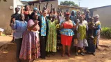 lutte contre le vih sida les etats unis accordent une subvention de plus de 3 milliards f cfa a une organisation locale