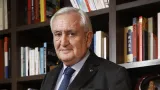 ecole itinerante de la paix jean pierre raffarin se prononce aujourdhui sur le leadership