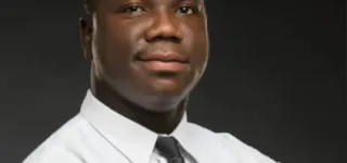 interview-mauvais-resultats-scolaires-mauvaises-frequentations-impact-negatif-des-ecrans-frejus-zamble-coach-educatif-et-parental-etre-parent-cest-un-metier