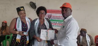 amicale-des-supporteurs-de-cote-divoire-tany-gobou-installe-par-mme-gueye-therese