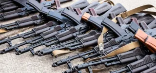 lutte-contre-le-terrorisme-la-cote-divoire-offre-2-milliards-f-cfa-de-materiel-de-guerre-au-burkina-faso