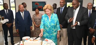 5-ans-de-lhopital-mere-enfant-de-bingerville-madame-dominique-ouattara-felicite-le-personnel-de-lhme