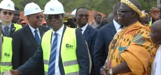 gbeke-pour-ses-actions-de-developpement-jacques-assahore-konan-recoit-les-honneurs-du-gouvernement