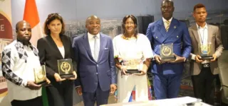 culture-prix-national-dexcellence-les-laureats-classes-2eme-et-3eme-prix-ont-recu-leurs-distinctions