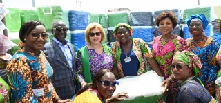 journee-internationale-des-droits-de-la-femme-dominique-ouattara-exhorte-ses-soeurs-a-sapproprier-les-outils-du-digital