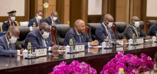 forum-economique-de-boao-pour-lasie-patrick-achi-invite-les-chinois-a-investir-en-cote-divoire