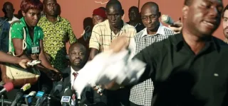 comment-gbagbo-a-plonge-le-pays-dans-la-guerre