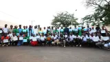 insertion professionnelle des attestations de fin de formation des permis de conduire et des cheques remis a 552 jeunes de korhogo et de sinematiali