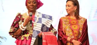 interview-3-questions-a-lydie-pongault-ministre-la-cote-divoire-a-sa-touche-dans-le-cercle-de-la-litterature-mondiale