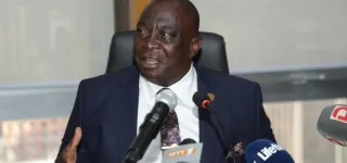 foncier-rural-le-ministre-adjoumani-charge-kone-katinan-et-fait-des-eclairages