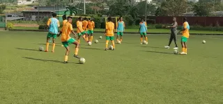 eliminatoires-jeux-olympiques-toure-clementine-et-ses-joueuses-au-labo