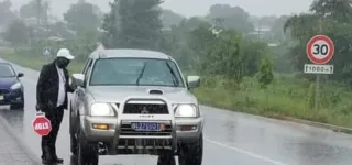 pluie-et-securite-routiere-le-ministere-des-transports-lance-une-initiative-de-sensibilisation-nationale