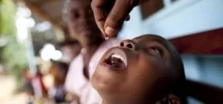 nutrition-une-campagne-de-distribution-communautaire-de-vitamine-a-et-de-deparasitant-lancee