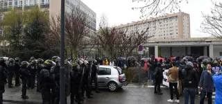 france-des-mesures-pour-limiter-les-violences-en-lien-avec-lassassinat-dun-adolescent