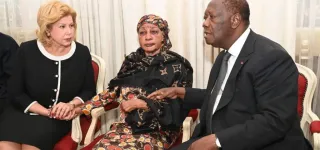 deces-de-bedie-le-president-ouattara-et-son-epouse-au-chevet-de-la-famille-eploree