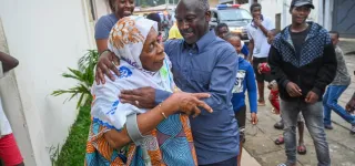 apres-une-rencontre-avec-les-structures-du-rhdp-les-jeunes-et-les-femmes-adama-bictogo-donne-le-top-depart-de-sa-victoire-a-yopougon