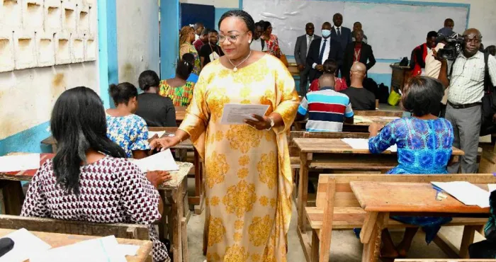 lancement-des-concours-administratifs-2023-anne-ouloto-declare-la-guerre-aux-faux-diplomes-2