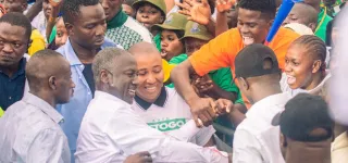 yopougon-elections-municipales-adama-bictogo-recoit-la-ferveur-des-populations