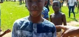 cote-divoire-le-footballeur-international-max-gradel-recherche-un-enfant