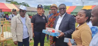 besoin-sanitaire-djedje-bagnon-equipe-le-centre-de-sante-de-kpapekou