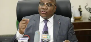 elections-senatoriales-quatre-jours-de-campagne-pour-conquerir-les-grands-electeurs