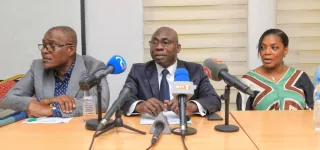 phenomene-kadhafi-les-recommandations-des-pharmaciens-au-gouvernement