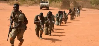 mali-reprise-des-combats-entre-les-fama-et-rebelles-a-tessalit