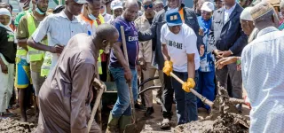 bouake-2e-edition-de-la-semaine-de-salubrite-amadou-kone-en-vrai-capitaine-entraine-progressivement-les-populations-dans-sa-vison-de-bouake-nouveau-bouake-ville-propre