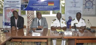 criminalite-portuaire-25-officiers-formes-en-gestion-des-marchandises-dangereuses