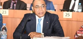 paiement-des-fournisseurs-de-letat-exoneration-de-certaines-taxes-fermeture-de-lhotel-du-golf-adama-coulibaly-et-moussa-sanogo-font-des-eclairages