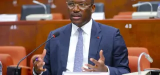 projet-de-loi-dorientation-de-la-jeunesse-mamadou-toure-fait-adopter-une-une-reforme-historique-au-senat