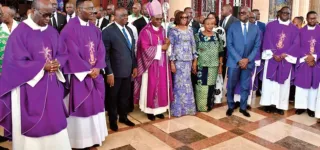 7-decembre-1993-7-decembre-2023-30-ans-apres-son-deces-la-cote-divoire-prie-pour-la-memoire-de-felix-houphouet-boigny