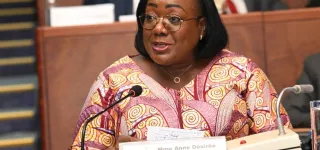 fonction-publique-centralisation-des-concours-lutte-contre-la-fraude-paiement-du-1er-salaire-ce-que-anne-ouloto-a-confie-aux-senateurs