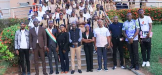 cote-divoire-universite-africaine-de-lentrepreneuriat-2023-des-chefs-dentreprises-partagent-leurs-experiences-a-des-eleves-et-etudiants