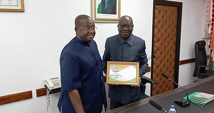 fmci-le-dg-des-imports-ouattara-sie-abou-fait-president-dhonneur