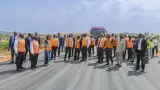 infrastructures routieres robert beugre mambe annonce louverture de la y4 et du 4e pont