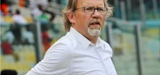 tom-julianus-saintfiet-coach-de-la-gambie-je-suis-decu-du-resultat-mais-pas-de-mon-equipe